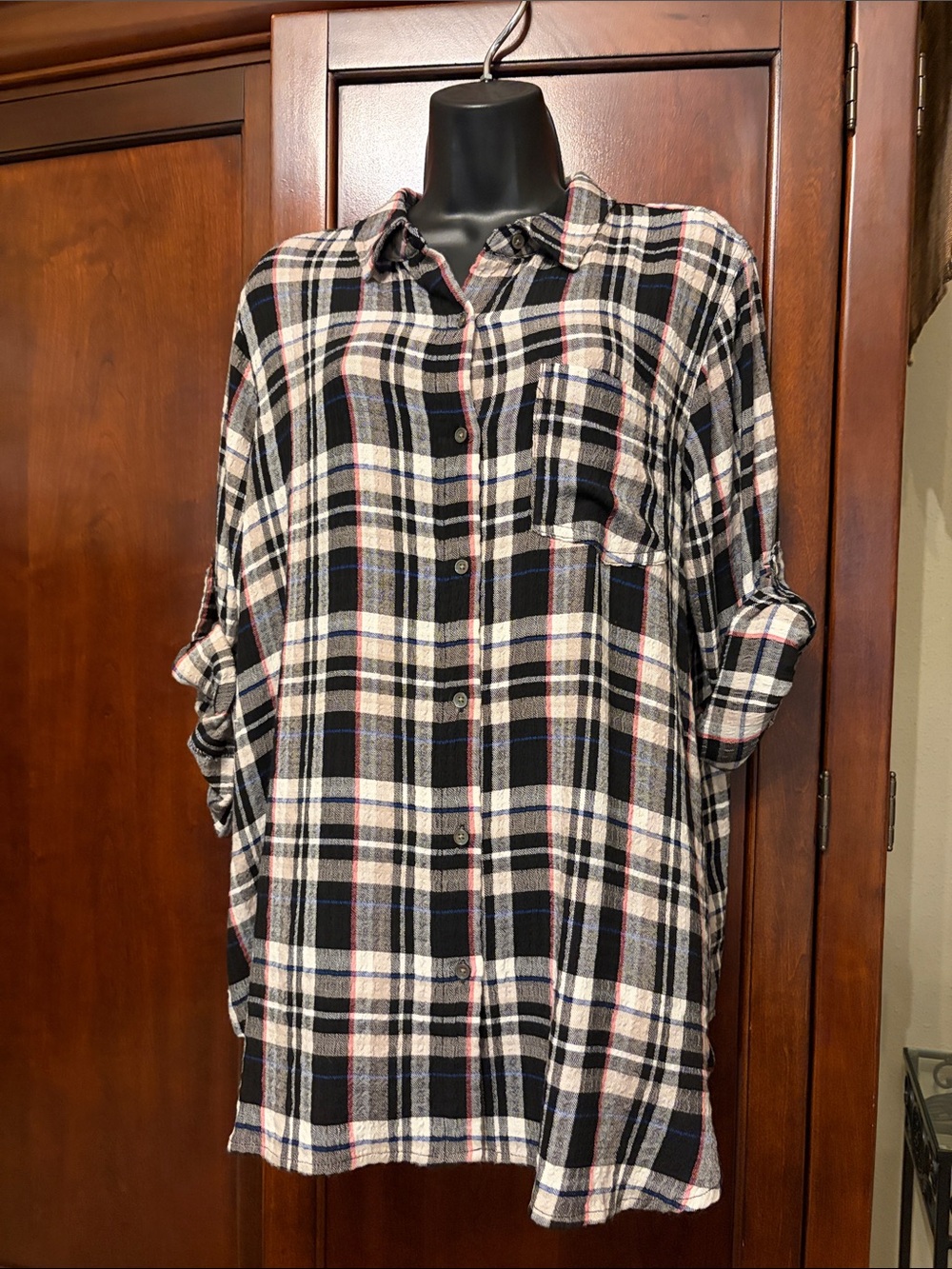 intro. 78% linenBlack and White Plaid Button-Down Shirt with Pink & Blue Accents